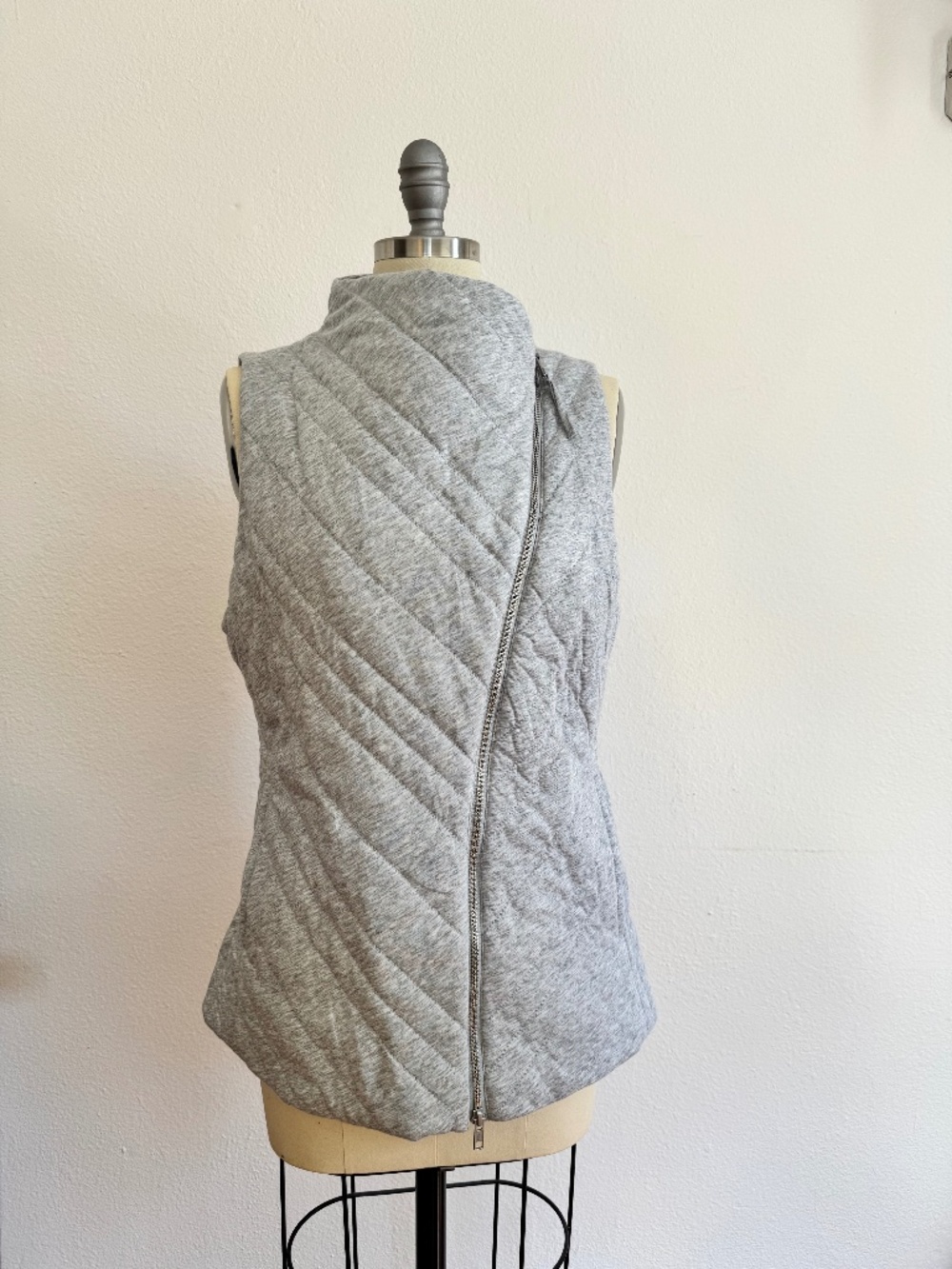 Eileen Fisher -Quilted organic cotton vest in Like New condition - S